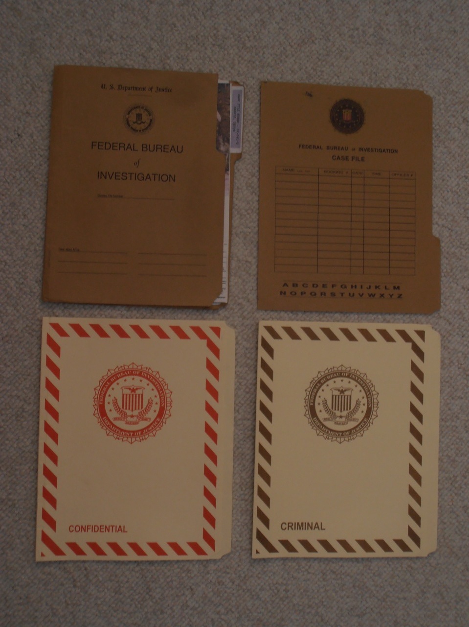 CUSTOM FOLDERS INCLUDING AUTHENTIC LOOKING INSIDES